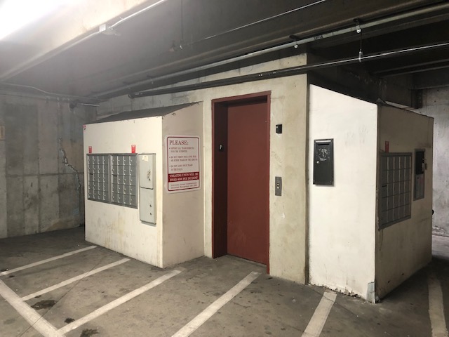 Parking Garage Elevator